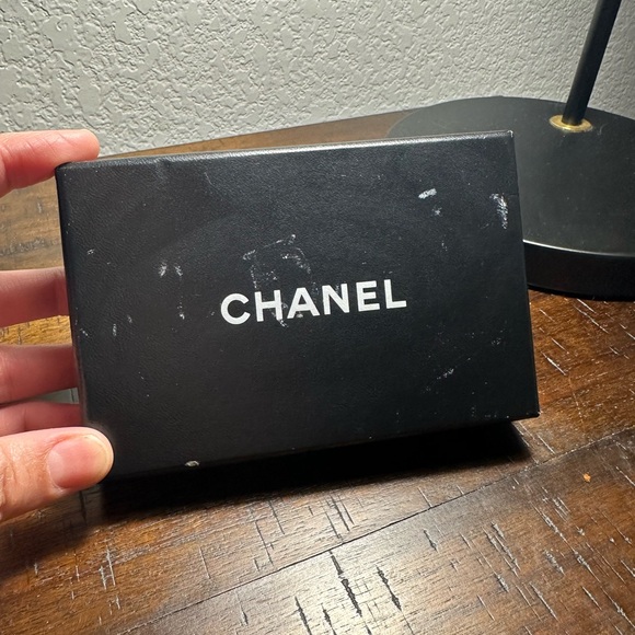 Full Inclusion Chanel 6 Key Holder - Picture 16 of 16